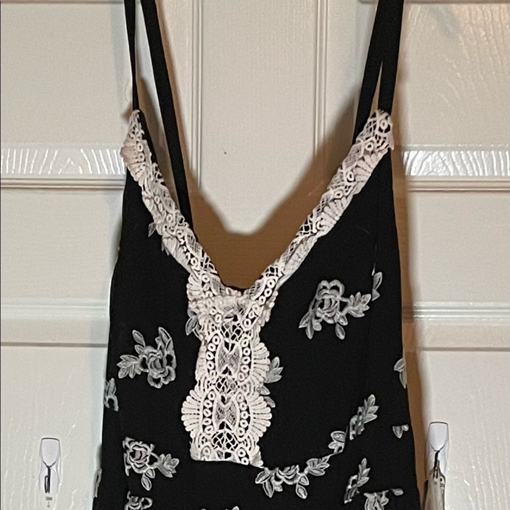 Torrid size 4 maxi dress with slit